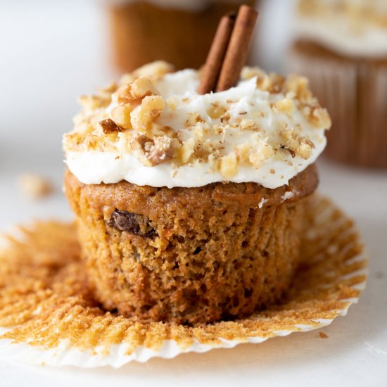 Healthy Carrot Cake Muffins