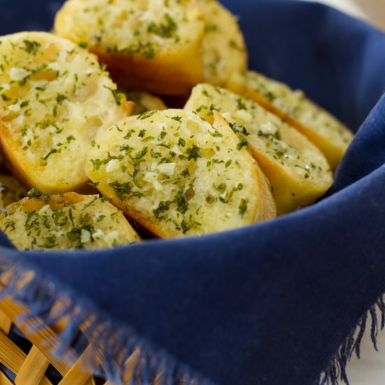 baguette garlic bread