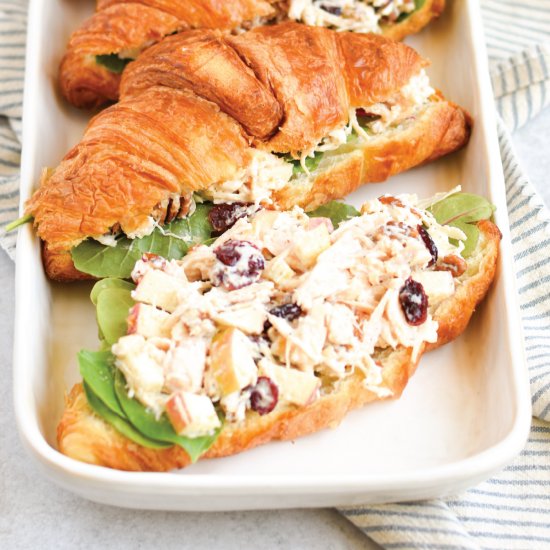 Easy Cranberry Pecan Chicken Salad