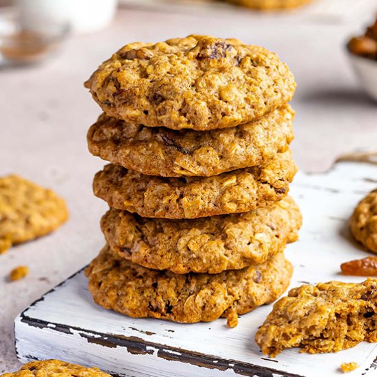 Healthy Oatmeal Raisin Cookies