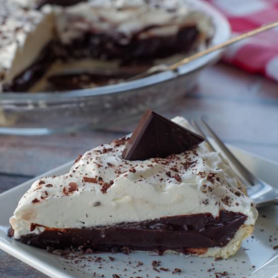 Old Fashioned Chocolate Pie