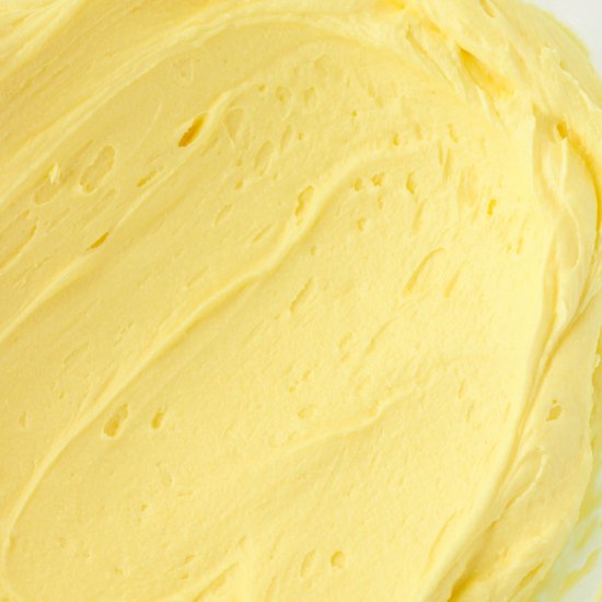 Eggless Lemon Curd Buttercream