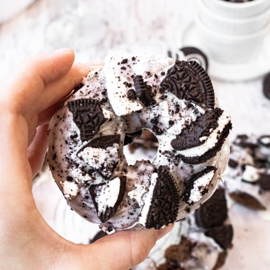 Moist Baked Oreo Donuts