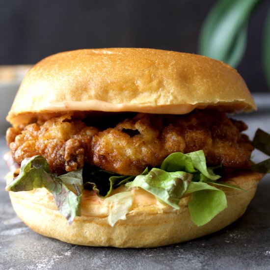 Fried chicken sandwich