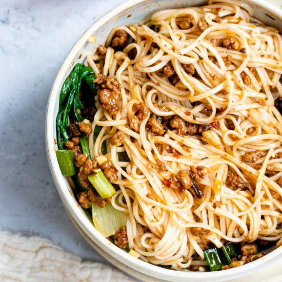 Authentic Sichuan Dan Dan Noodles