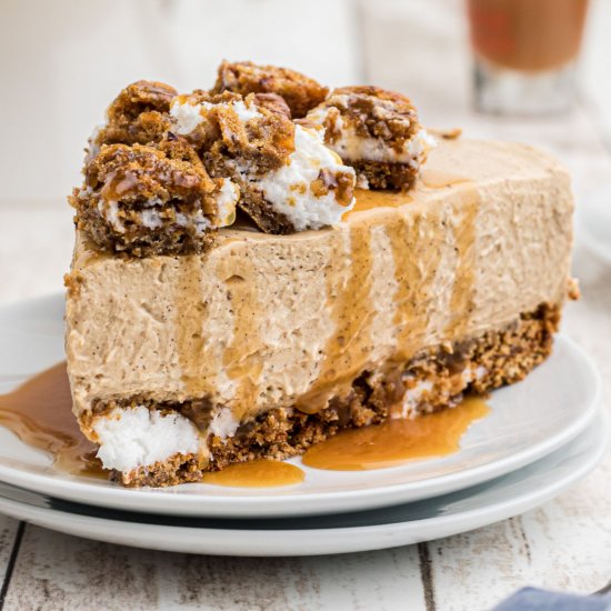 Oatmeal Creme Pie Cheesecake