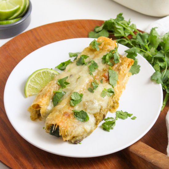 Crockpot Chicken Enchiladas Verde