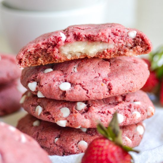 Vegan Strawberry Cheesecake Cookies