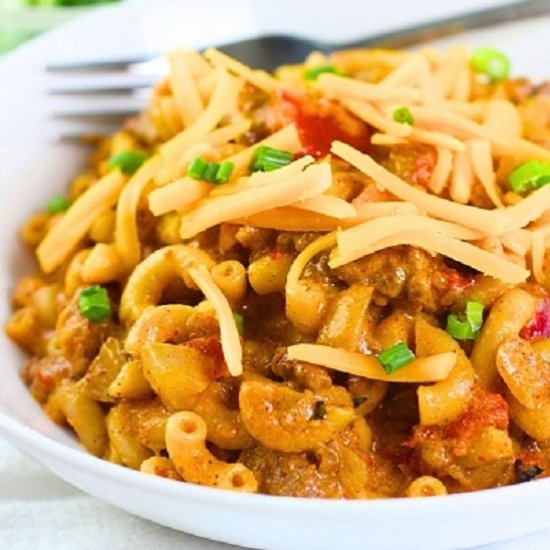 easy cheesy chili mac