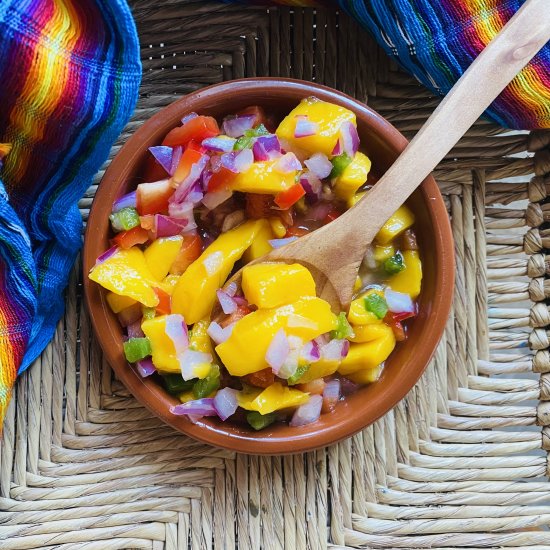 Chunky Restaurant-Style Mango Salsa