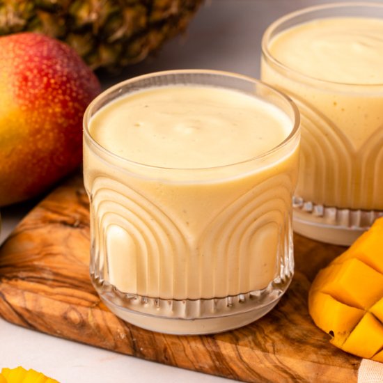 Mango Pineapple Smoothie