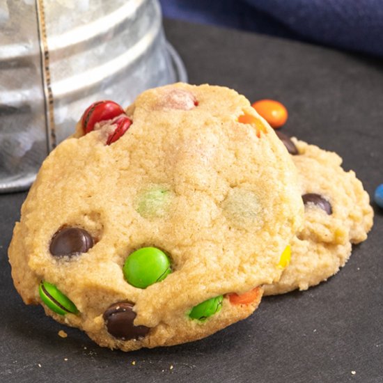 Peanut Butter M&M Cookies