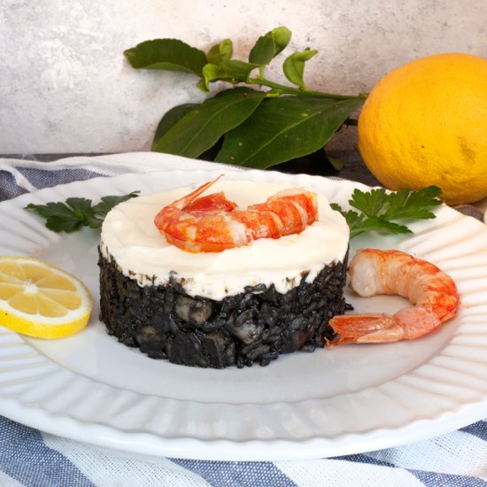 ARROZ NEGRO CON SEPIA