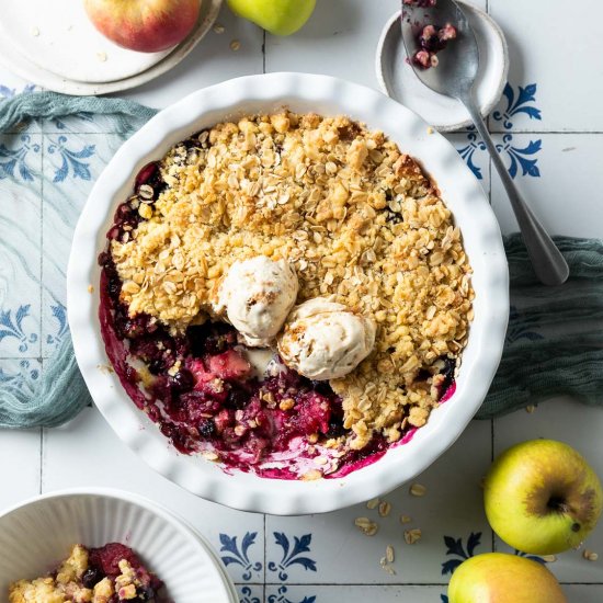 Apple and Blueberry Crumble