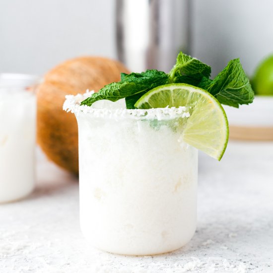 Easy Breezy Coconut Margarita