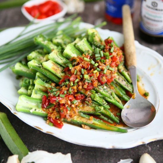 Okra with Spicy Ginger Garlic Sauce