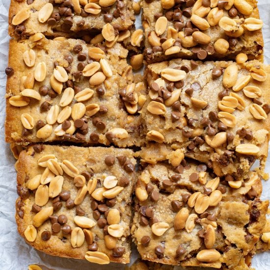 Peanut butter chocolate chip bars