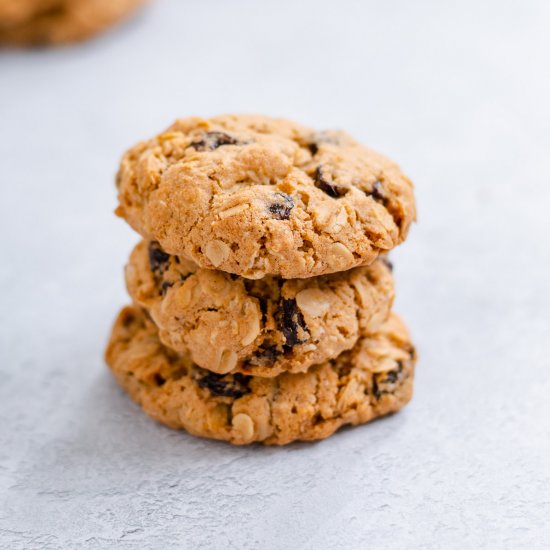 Oatmeal Raisin Cookies