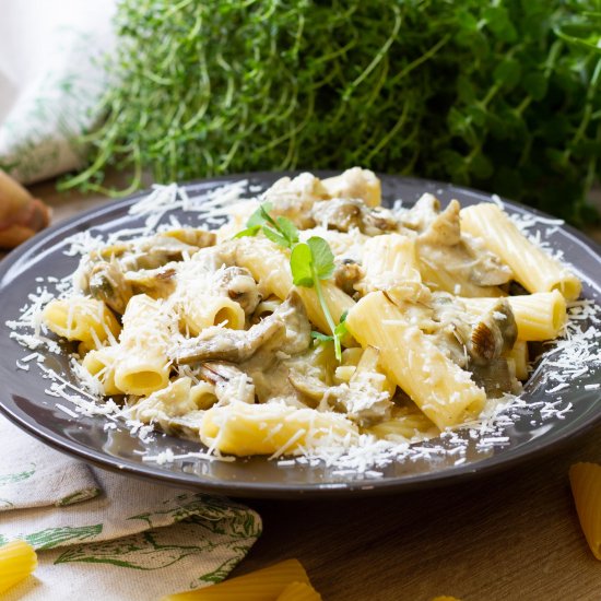 Pasta with artichokes