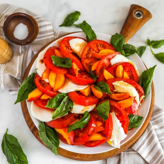 Tomato Peach Caprese Salad