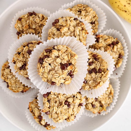 3-Ingredient Banana Oatmeal Muffins