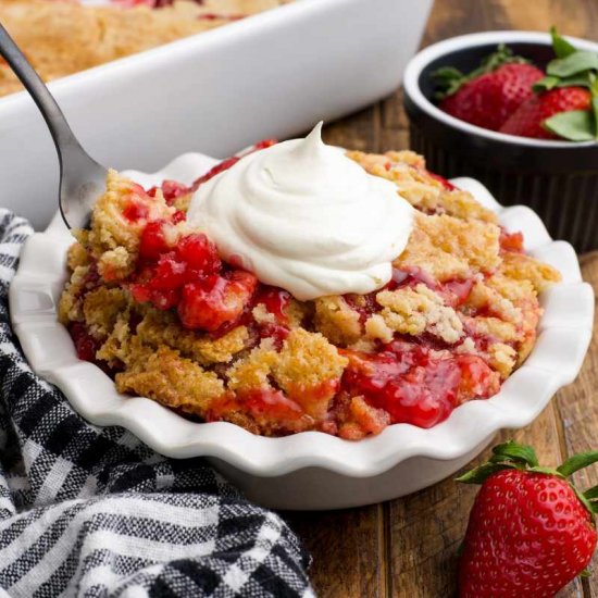 Strawberry Dump Cake Recipe