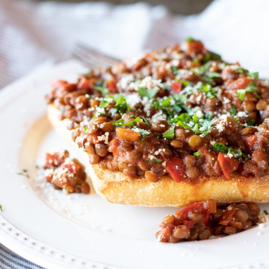 BBQ Lentil Sloppy Joes