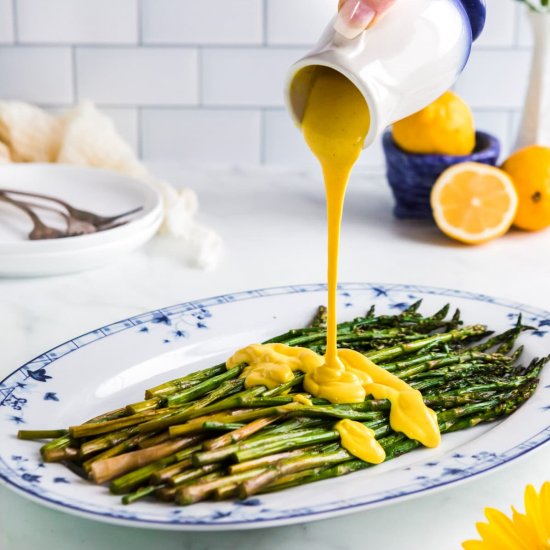 Grilled Asparagus with Hollandaise