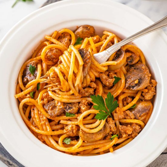 Spaghetti with Beef and Mushrooms