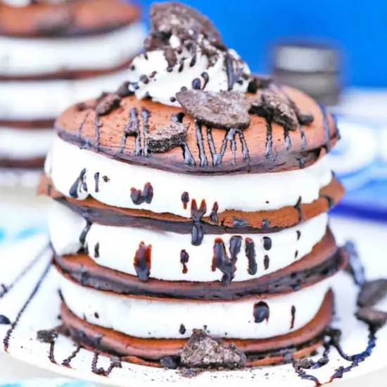 Chocolate Oreo Pancakes