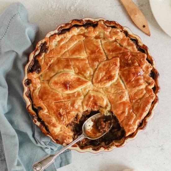 Beef and onion pie