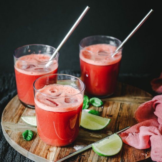 Watermelon Mint and Lime Juice