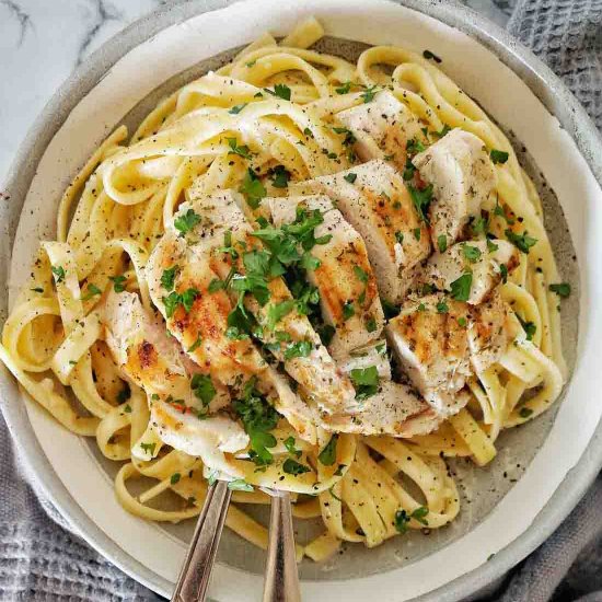 Grilled Chicken Alfredo