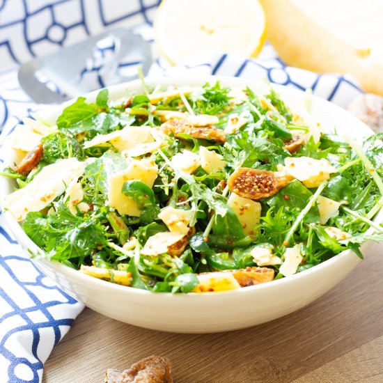 Cheese and figs salad