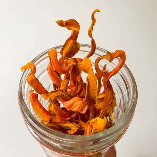 Healthy Dried Carrot Chips