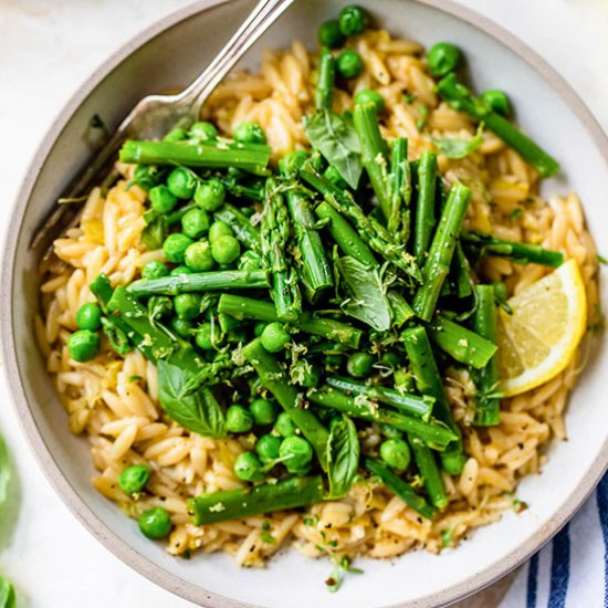 Creamy Orzo with Asparagus and Peas