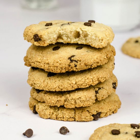 Keto Chocolate Chip Cookies