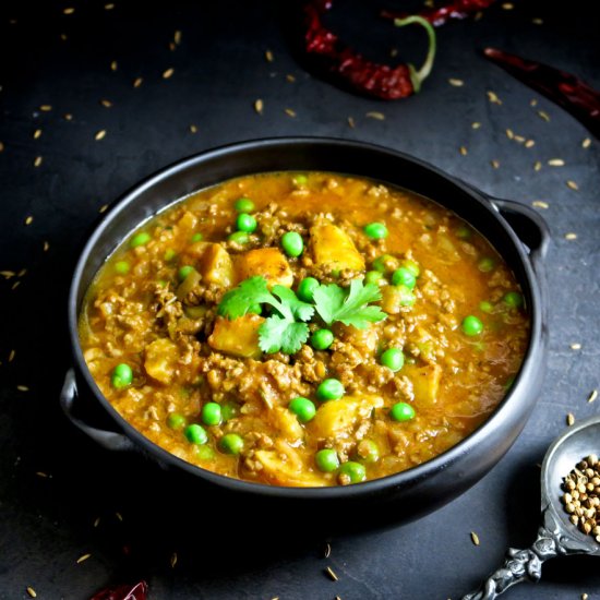 Aloo keema matar