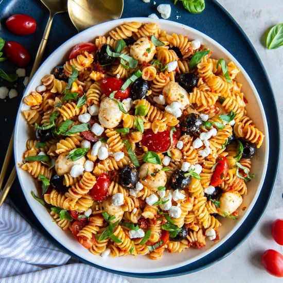 Sun-Dried Tomato Pasta Salad