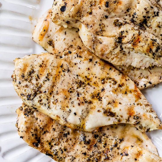 The Best Grilled Chicken Breast