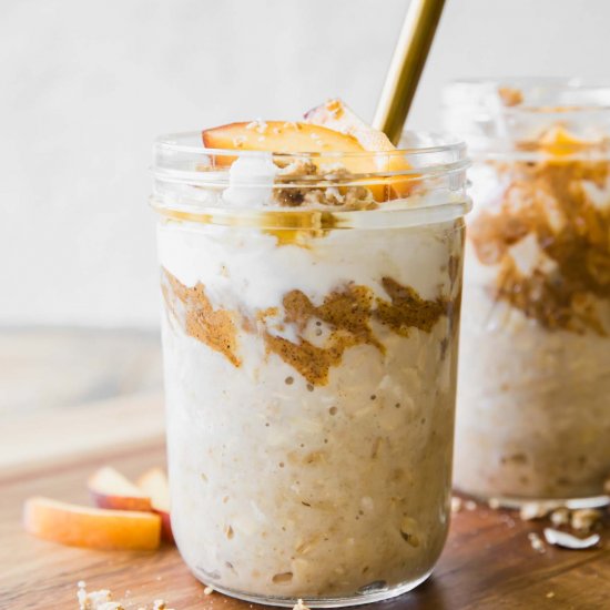 Peaches n’ Cream Overnight Oats