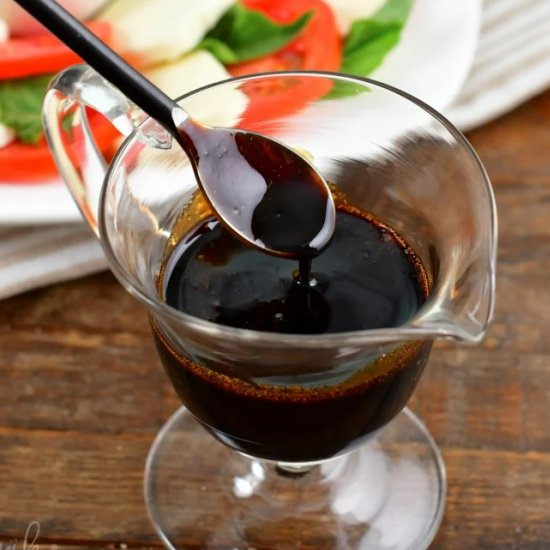 Balsamic Glaze (Balsamic Reduction)