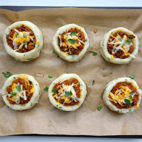 Mashed Potato Cups with Ground Beef