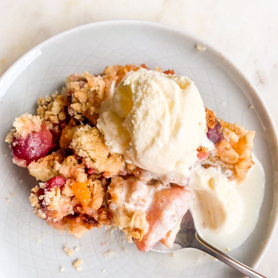 Peach Oat Crumble