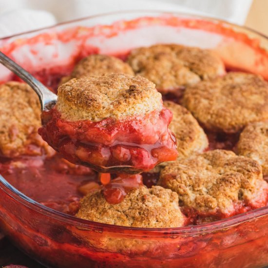 Simple Strawberry Rhubarb Cobbler