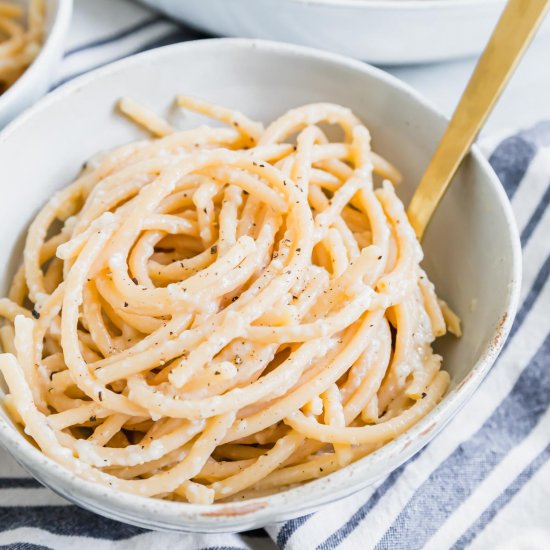 Bucatini Cacio e Pepe