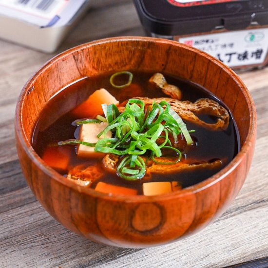 Red Miso Soup (Akadashi)