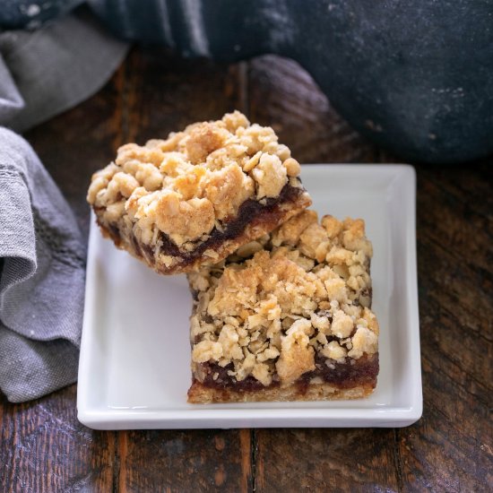 Streusel Topped Date Bars