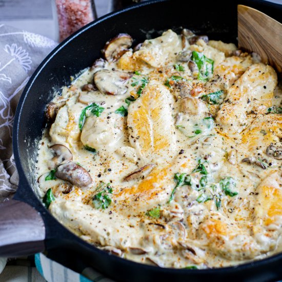 Creamy Garlic Chicken Bacon