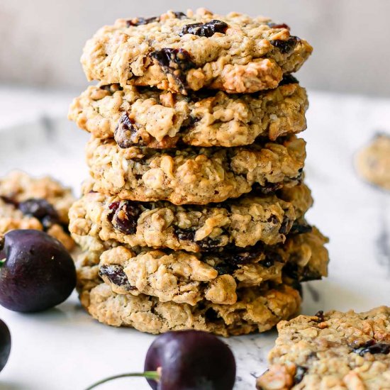 Vegan Cherry Oatmeal Cookies